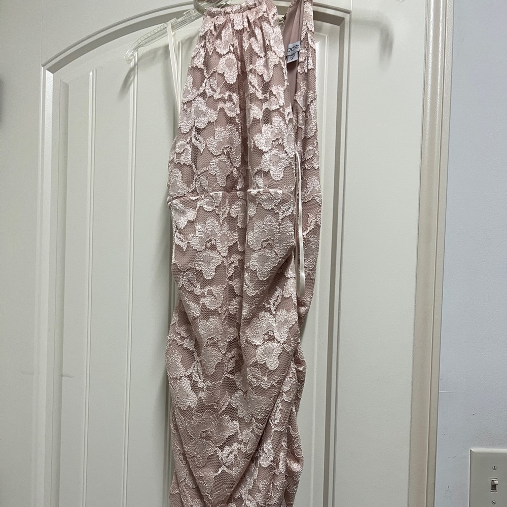 Cocktail dress - only used once for cruise pictures